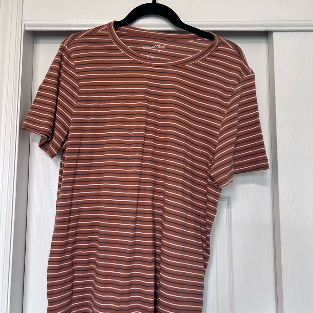 Universal Thread Tan and White Striped Short Sleeve Tee